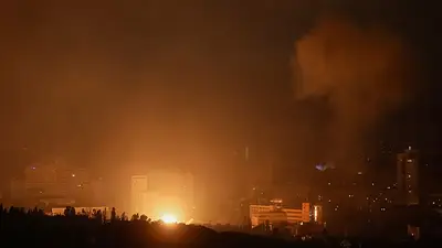 Un ataque aéreo ruso en Kiev causa seis muertos, según las autoridades Un ataque aéreo ruso en Kiev causa seis muertos, según las autoridades