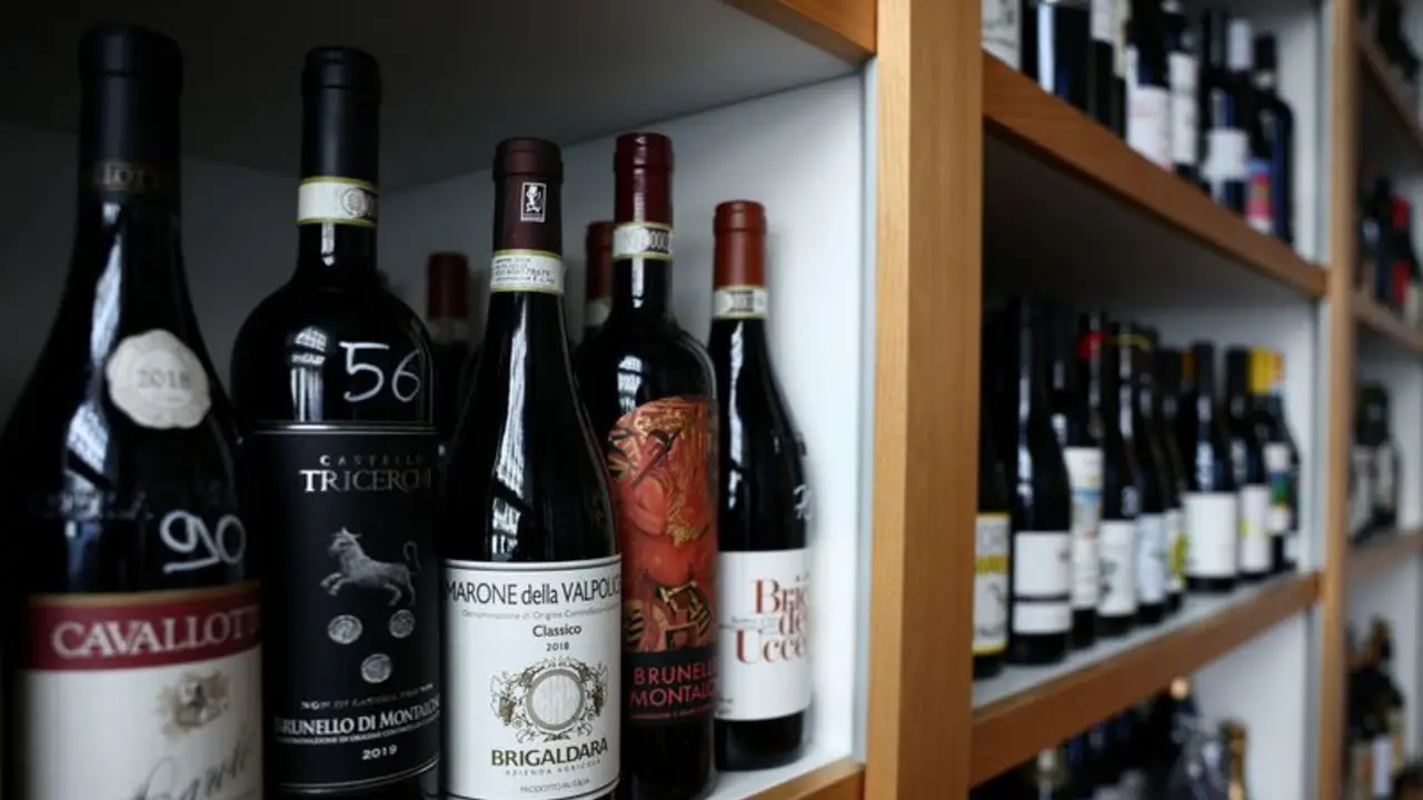 Vinos y espirituosas de la UE tendrán un arancel en EEUU del 15% el 1 de agosto, según una fuente