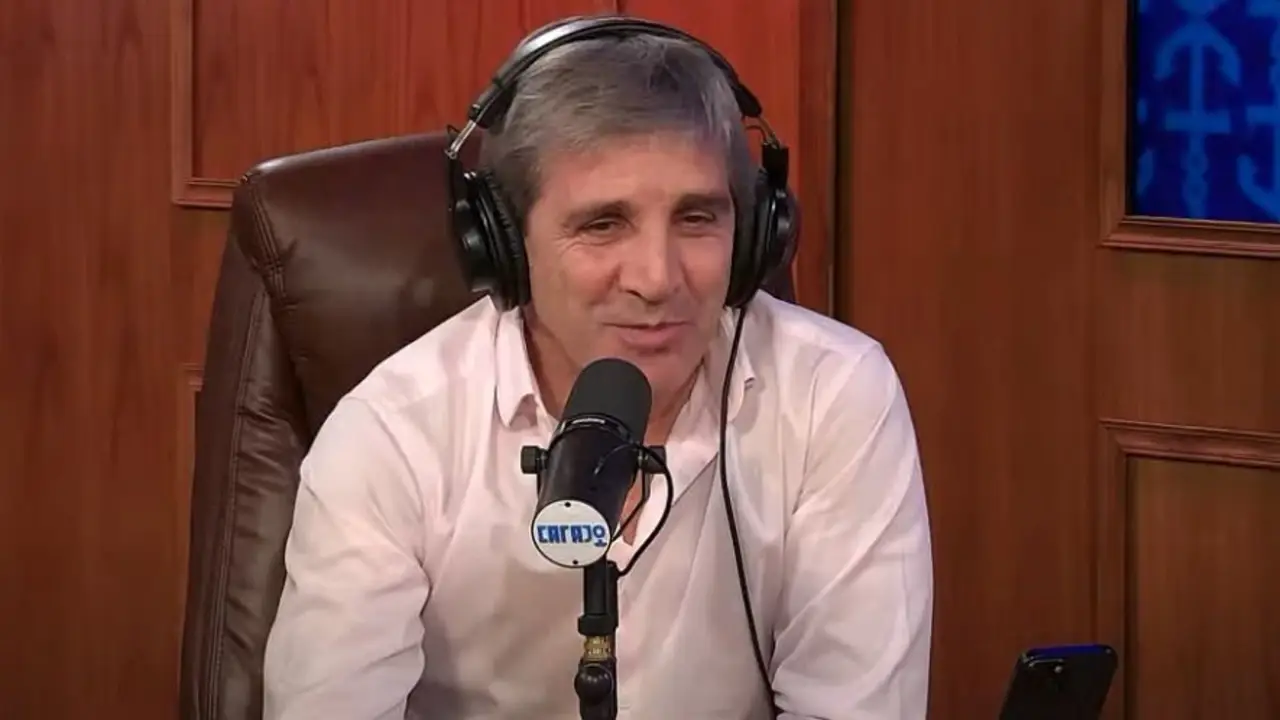 La insólita explicación de Caputo por la suba del dólar: "No se por qué nos culpan"
