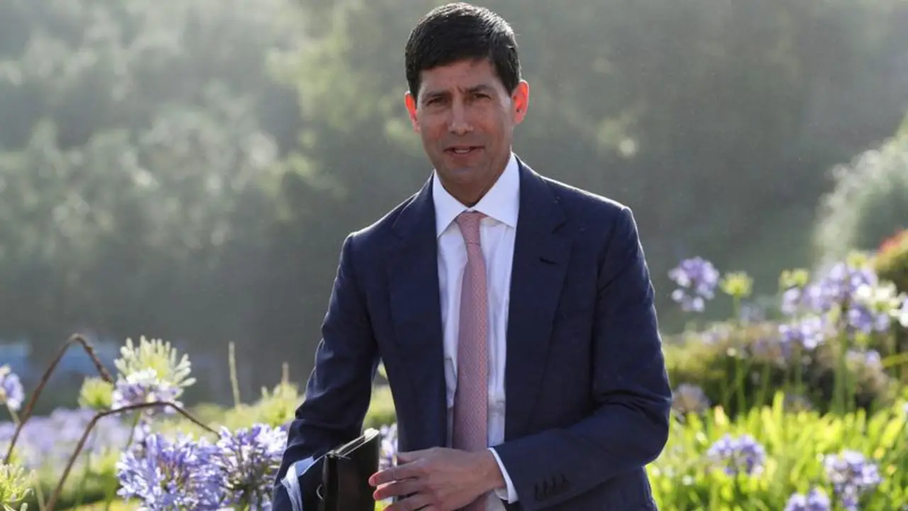 Warsh se estrena en la escena internacional con el problema de la inflación como desafío común