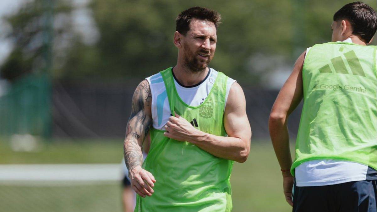 La Selección Argentina tiene la última práctica en Kansas y viaja a Miami con la formación casi definida
