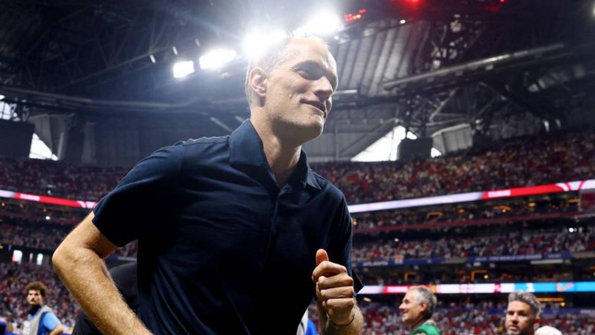 Tuchel duerme temprano, pero pide que dejen a los niños de Inglaterra quedarse despiertos