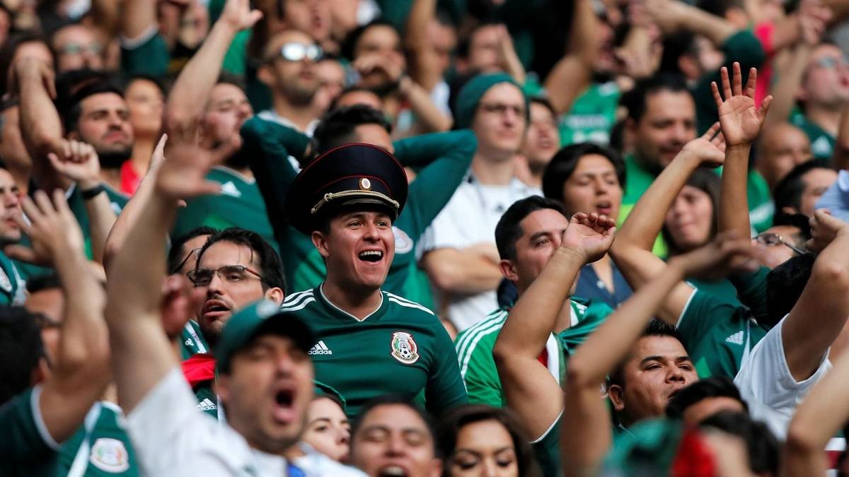 "Maradona se murió": la aberrante canción de los mexicanos contra Argentina