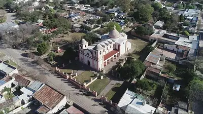 Es como viajar 200 años al pasado, pero queda en Córdoba: el pueblo colonial que fue distinguido en el mundo Es como viajar 200 años al pasado, pero queda en Córdoba: el pueblo colonial que fue distinguido en el mundo
