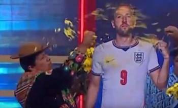 Chamanes "limpiaron" a Kane del hechizo y volvió a hacer goles: "Magia negra" | Mundial 2026