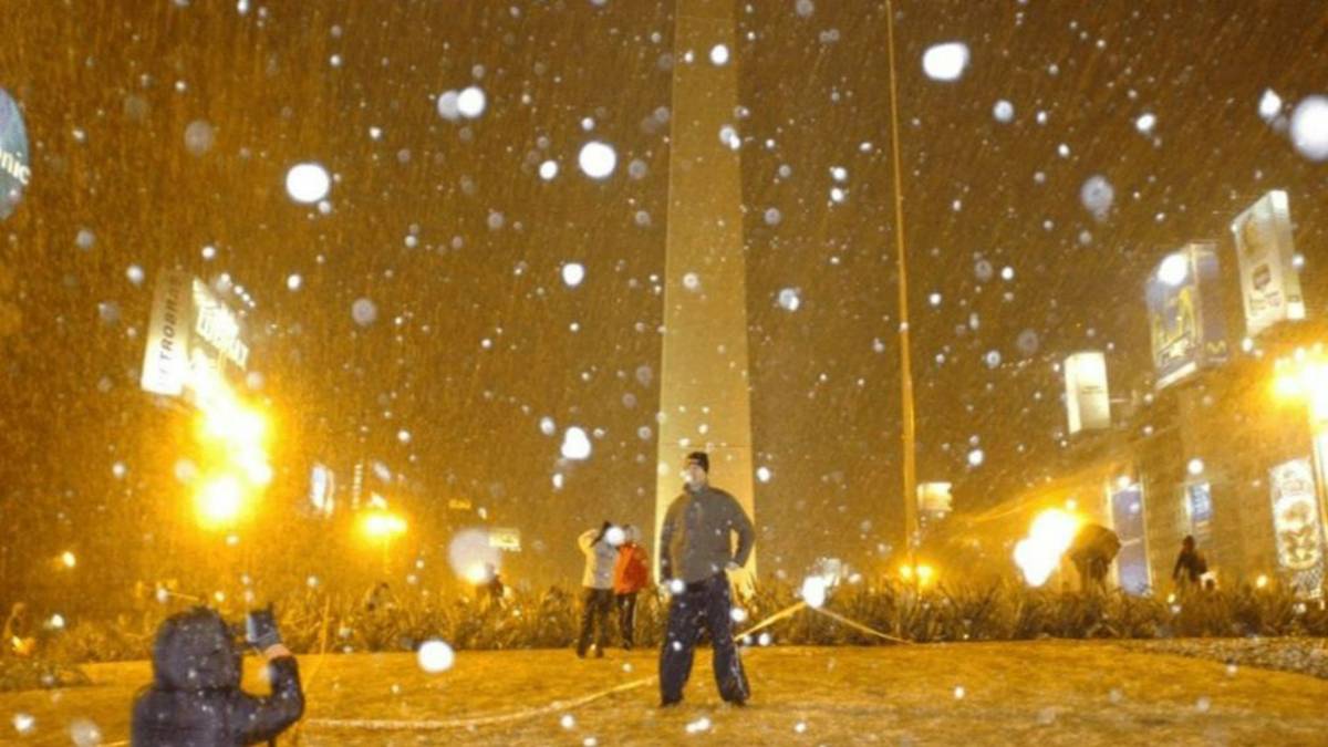 ¿Puede nevar el 9 de julio? Qué prevé el Servicio Meteorológico Nacional para el fin de semana largo