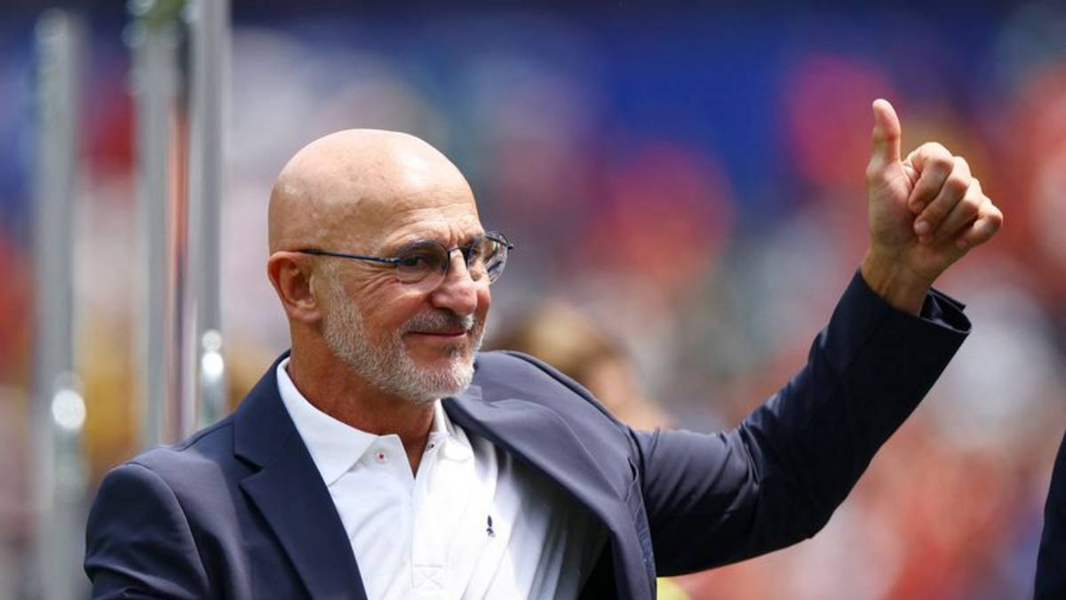 España tiene todavía mucho margen de mejora, dice DT tras la goleada a Austria