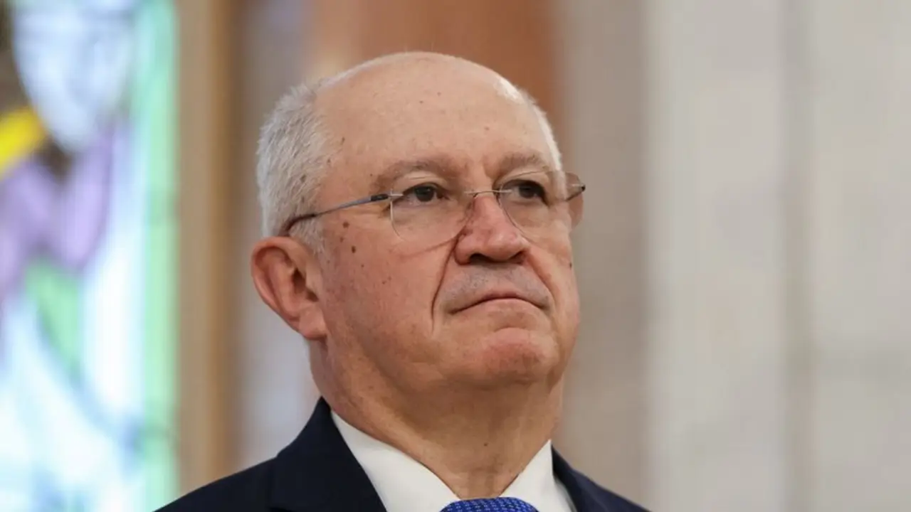 Dimite el primer ministro de Moldavia, Alexandru Munteanu