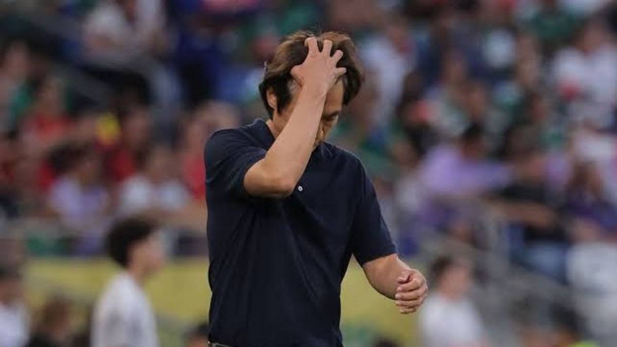 Polémica por un DT: denuncian huyó de su país para no ser investigado tras el fracaso en el Mundial