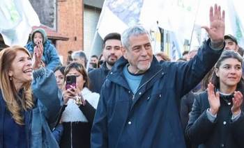 Ferraresi renunció a la intendencia de Avellaneda y lo reemplazará Magdalena Sierra | Avellaneda