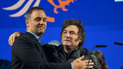 Tras la salida de Adorni, la mitad de la población cree que habrá otro caso de corrupción Tras la salida de Adorni, la mitad de la población cree que habrá otro caso de corrupción