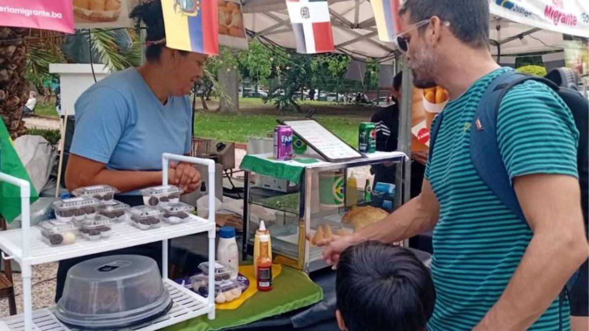 Con entrada libre y gratuita: vuelve la Feria Migrante a Parque Centenario este fin de semana