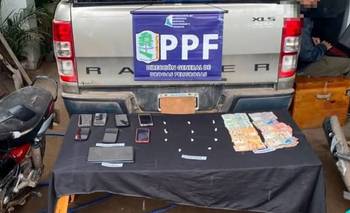 Las Lomitas: la Policía secuestró estupefacientes a un familiar de una concejal de LLA | Allanamiento