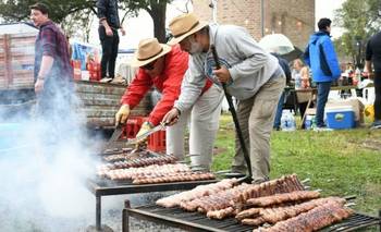 El pueblo cerca de CABA que celebra la Fiesta del Asado  | Escapadas