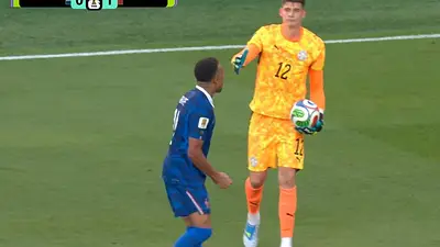Mbappé le faltó el respeto al arquero de Paraguay de la peor manera en pleno Mundial Mbappé le faltó el respeto al arquero de Paraguay de la peor manera en pleno Mundial