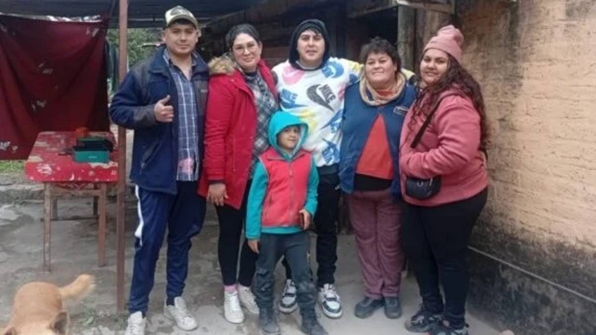 Tras 11 días detenido, el joven campesino recuperó su libertad y volvió a Jujuy con su familia