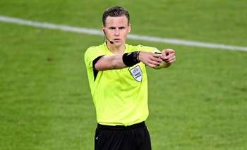 Un francés dirigirá Argentina vs. Egipto por los octavos de final del Mundial | Selección argentina