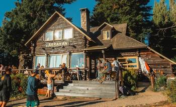 Es como Inglaterra, pero se encuentra en Argentina: por qué conocer este café del sur | Escapadas