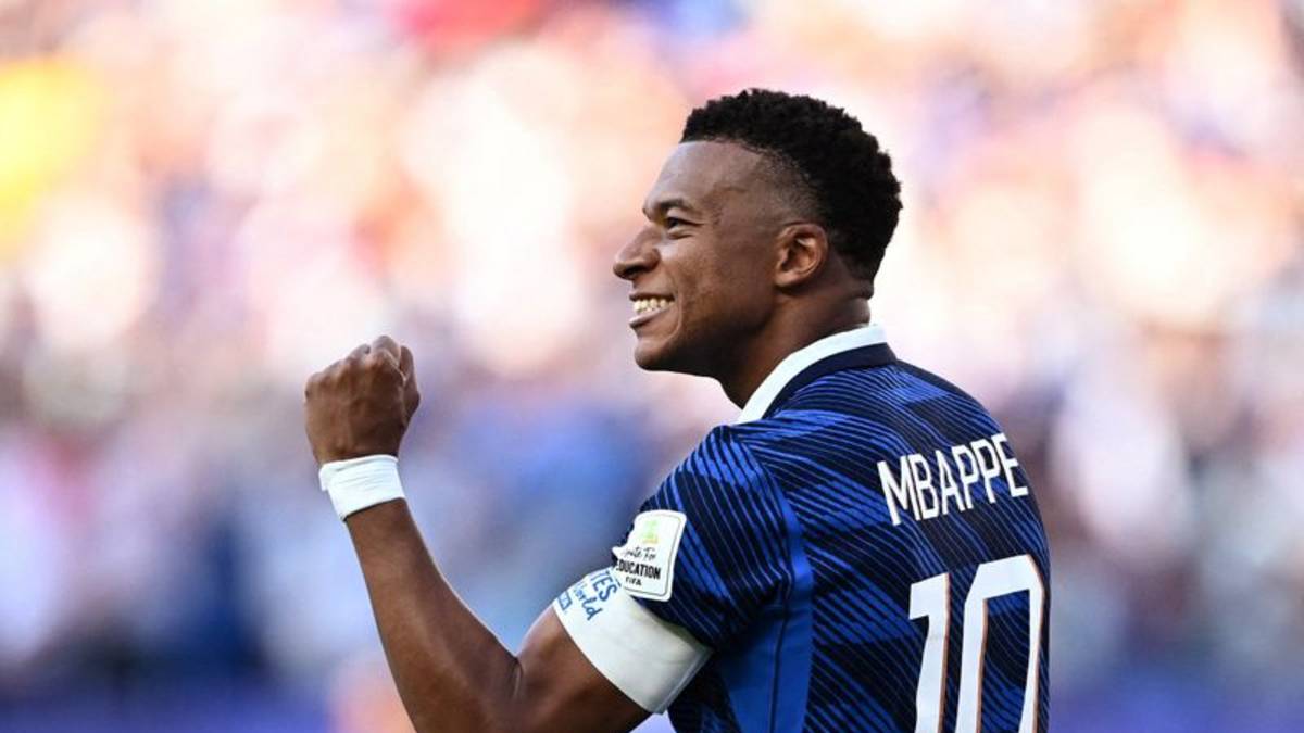 Mbappé responde con dureza a la diatriba racista de una senadora paraguaya