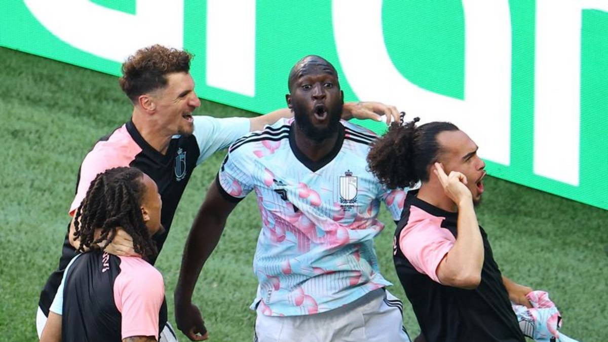 Bélgica elimina a EEUU del Mundial con goleada y doblete de De Ketelaere, pasa a cuartos de final