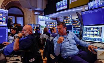 Alerta en Wall Street: se hunden las tecnológicas por la aparición de un nuevo chip chino | Mercados