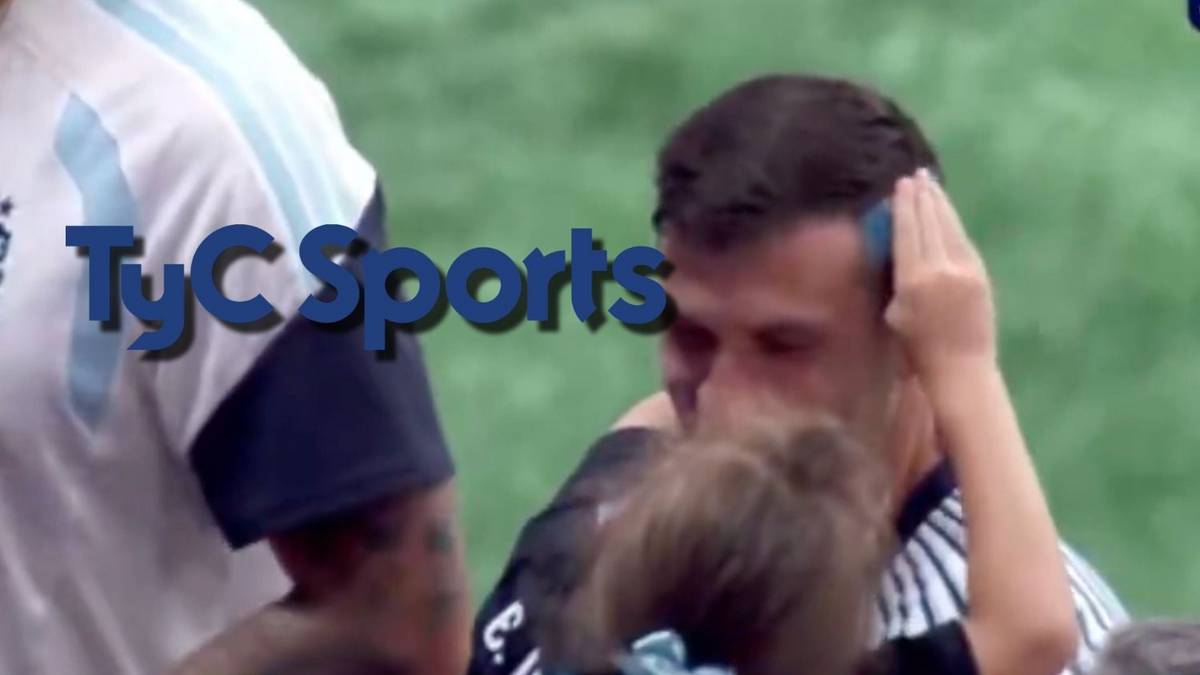 Periodista de TyC Sports se quebró en vivo con un tierno momento de la Selección: "Emociona..."