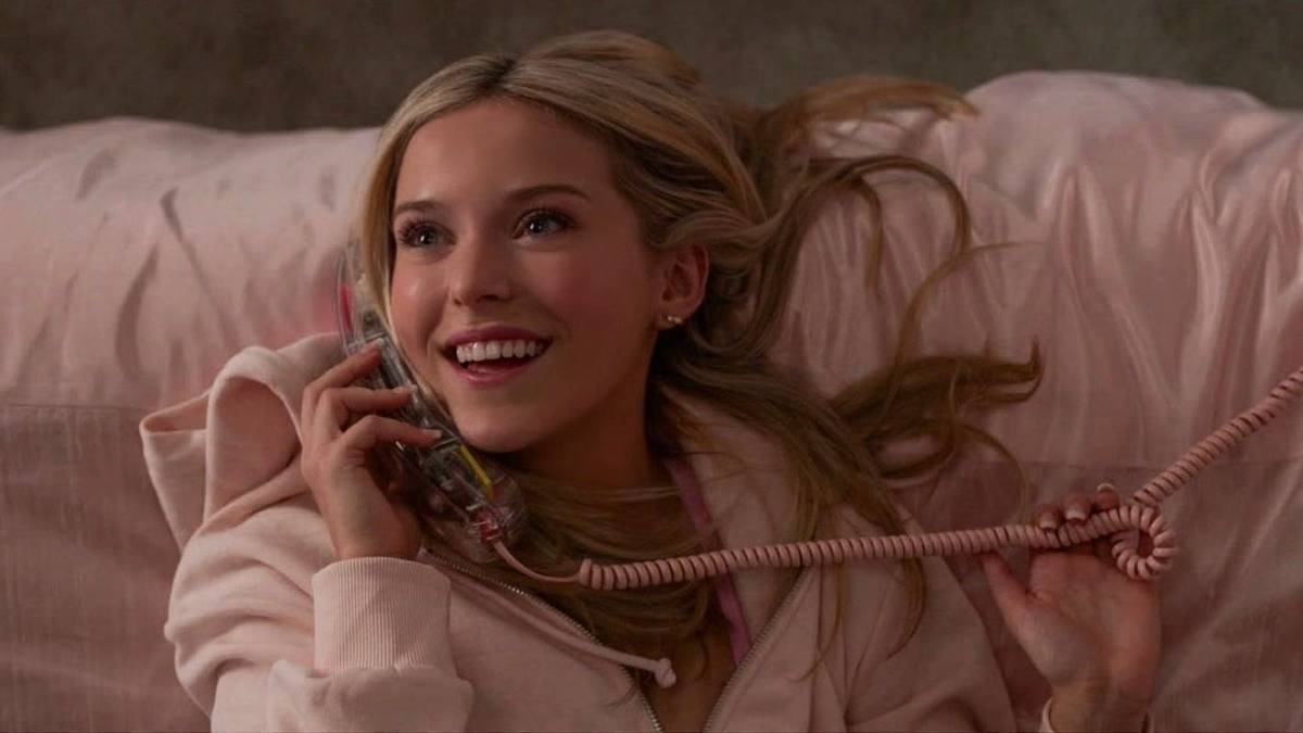 Para pochoclear esta tarde de feriado: cuál es la comedia ligera que arrasa en Prime Video