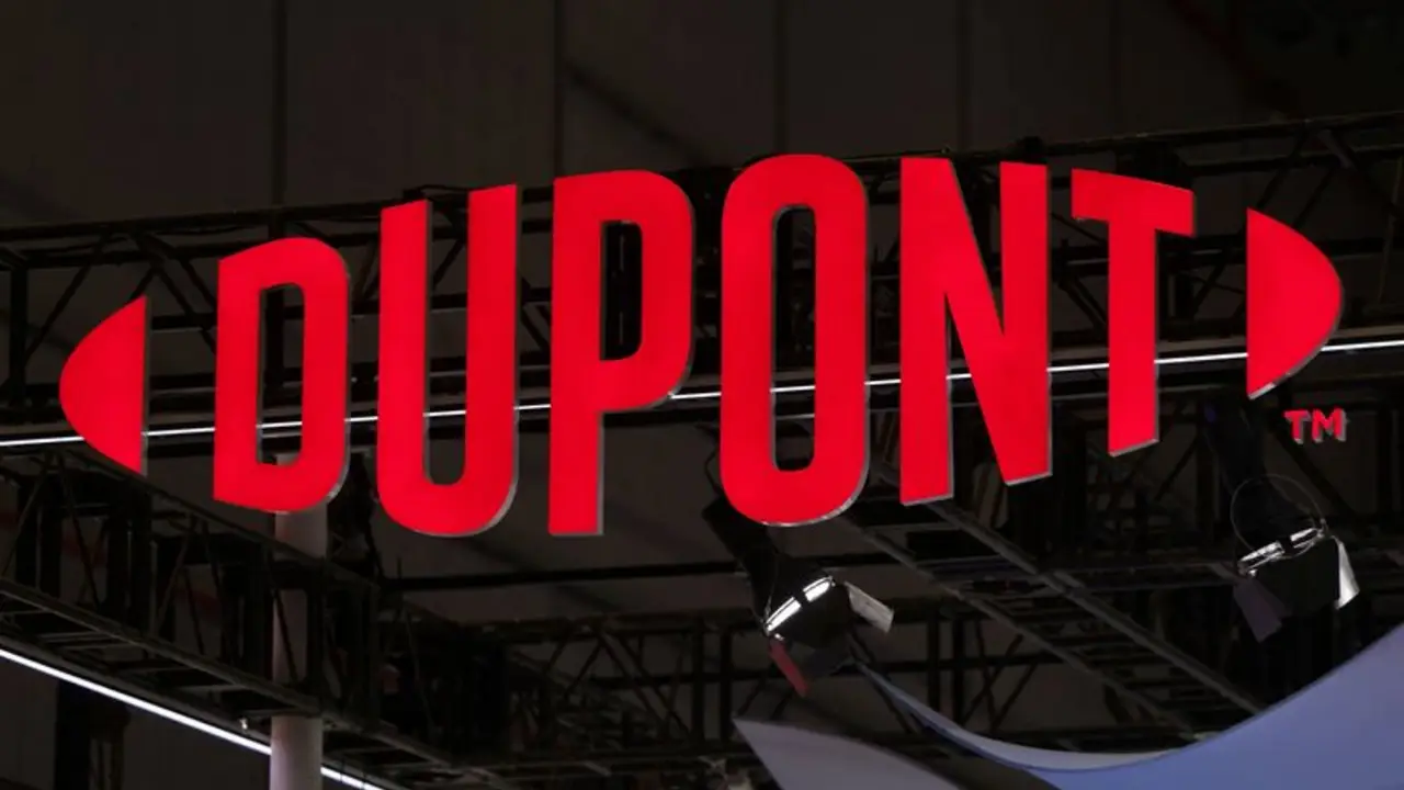 Nueva York demanda a 3M, DuPont y otros por "sustancias químicas eternas" tóxicas en productos