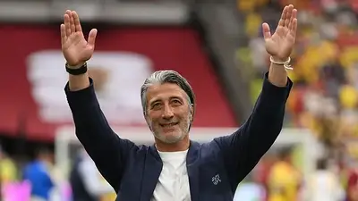 Murat Yakin. Murat Yakin.