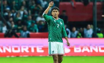 Por qué hay jugadores que juegan con manga larga en el Mundial 2026 | Mundial 2026