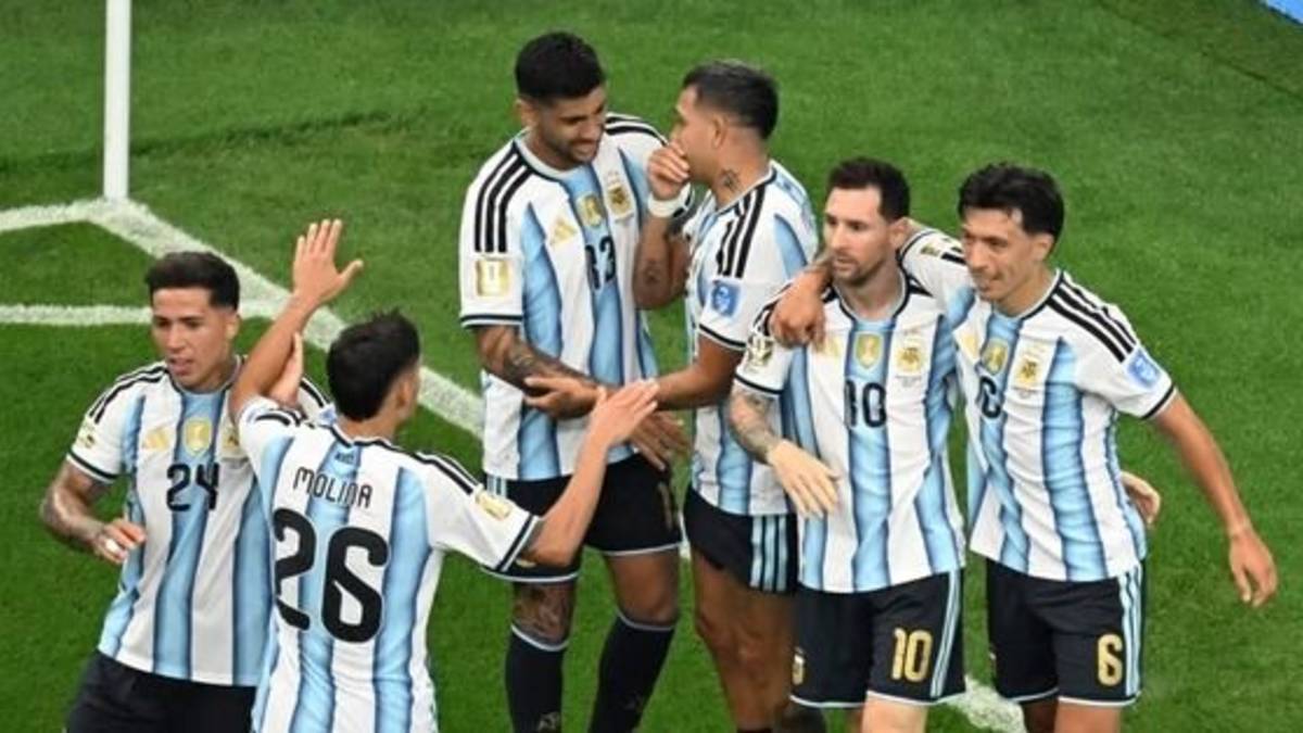 Selección Argentina: última práctica, posible equipo vs. Suiza en el Mundial y habla Scaloni