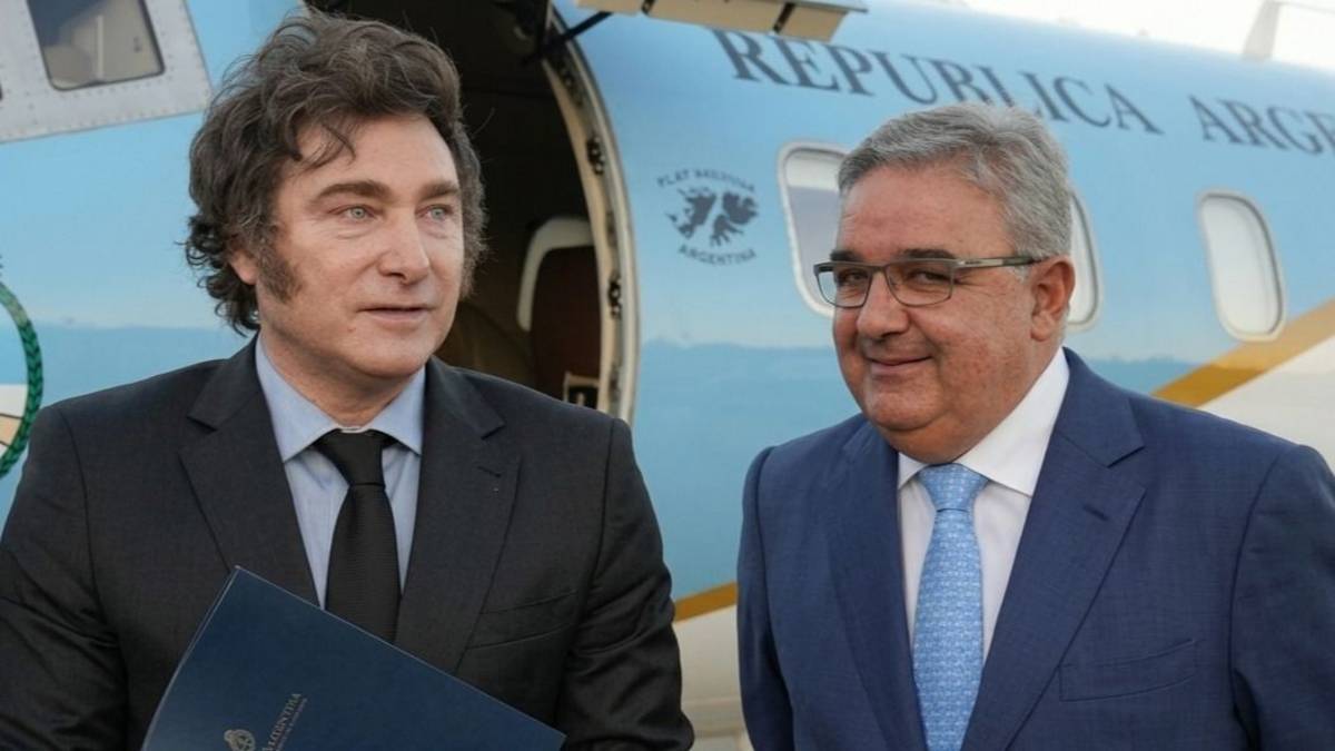 Jalil se abraza al modelo Milei: banca la eliminación de las PASO y la reforma del Central