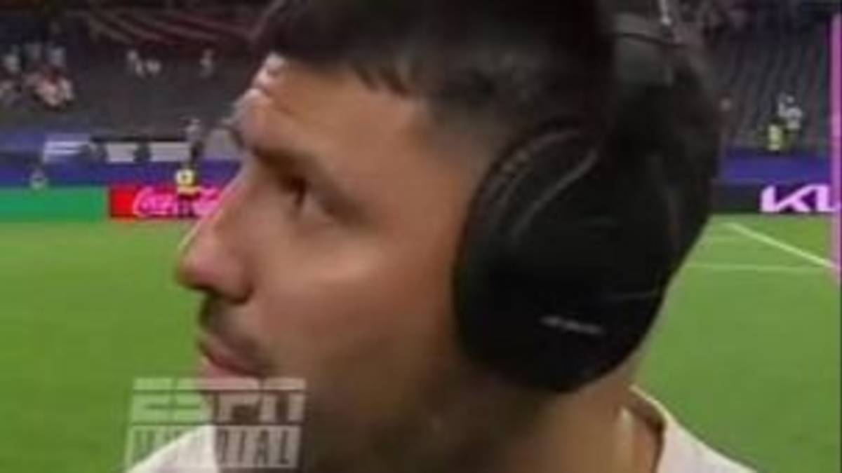 Sacado, Agüero lapidó a los "anti Argentina" a micrófono abierto: "Rompen las pelotas"