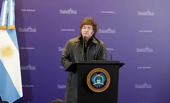 Milei y la cadena nacional por Malvinas: hermetismo, dudas y en el medio un viaje a Chile | Javier milei presidente