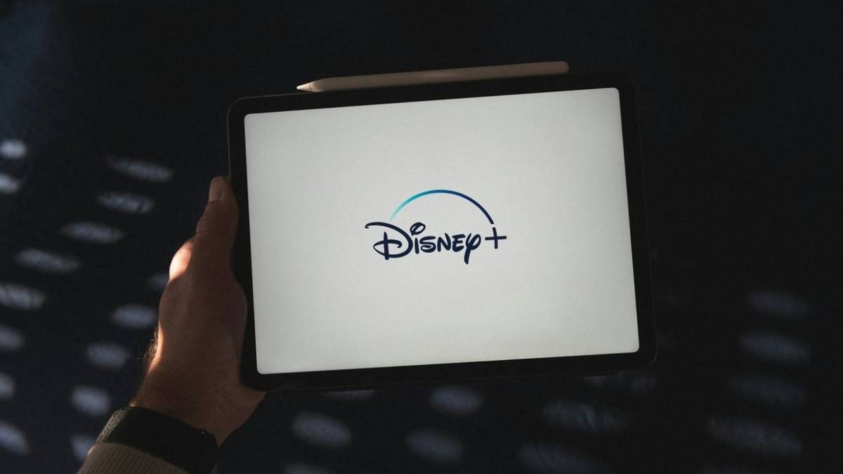 Disney+ cambia para siempre: el plan secreto para competir con YouTube y ofrecer contenido sin pagar