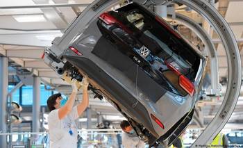 Volkswagen evalúa despedir otros 50.000 trabajadores en todo el mundo | Industria