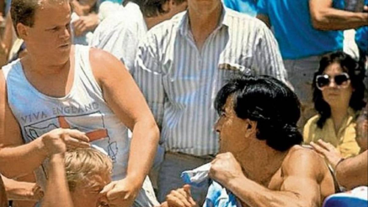 Raúl Gámez recordó la pelea entre Barrabravas y hooligans en pleno Mundial 86