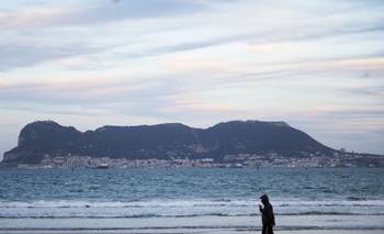 El Reino Unido y la UE firmaron el tratado que redefine la frontera de Gibraltar | Histórico