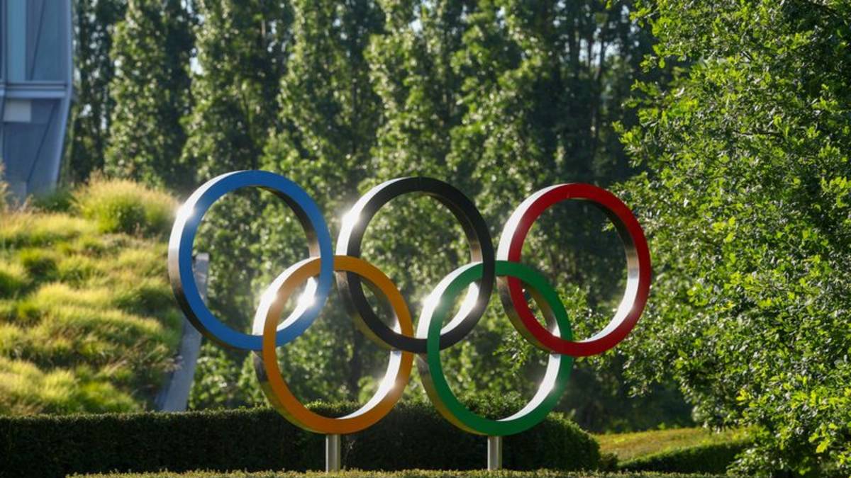 Nueve países de la UE piden recortar fondos a organismos deportivos por readmitir a deportistas rusos