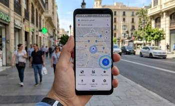 Por qué el punto azul de Google Maps cambia de tamaño | Google maps