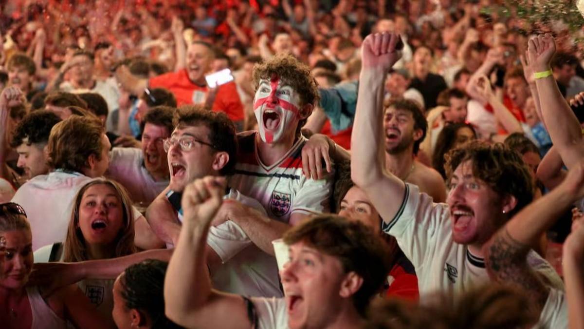 Qué idioma se habla en Inglaterra y cantidad de hablantes que tiene