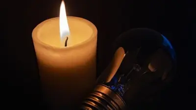 Apagón masivo en Santa Cruz: cuatro localidades afectadas por el corte de luz y los usuarios no tienen respuestas Apagón masivo en Santa Cruz: cuatro localidades afectadas por el corte de luz y los usuarios no tienen respuestas