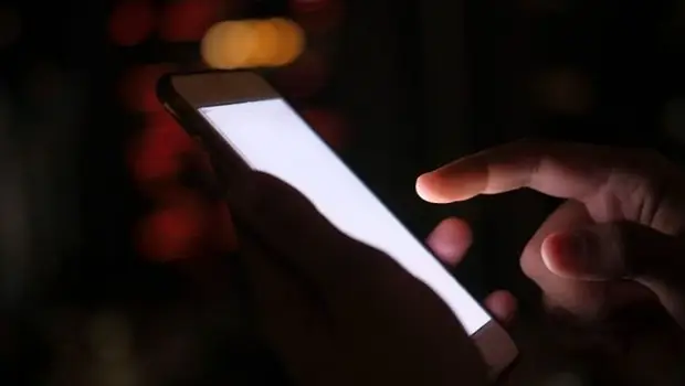 Son fotos de tus vecinas o amigas: así operan por dentro los grupos de varones de Telegram | Inteligencia artificial