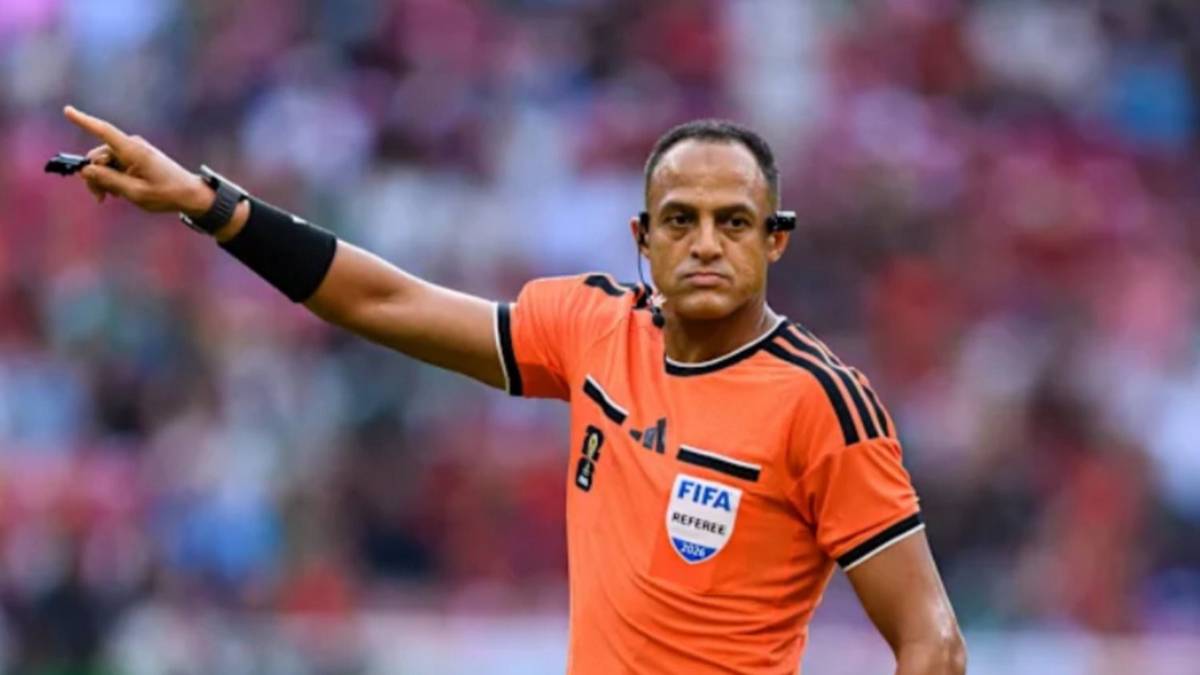 Quién es el árbitro de Argentina vs. Inglaterra: de dónde es Ismail Elfath y qué dice la prensa británica