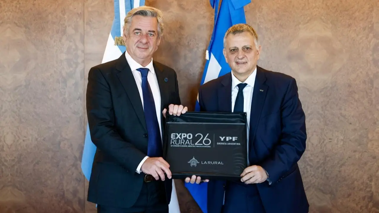 Horacio Marín y Nicolás Pino presentan el acuerdo entre YPF y la Expo Rural 2026.