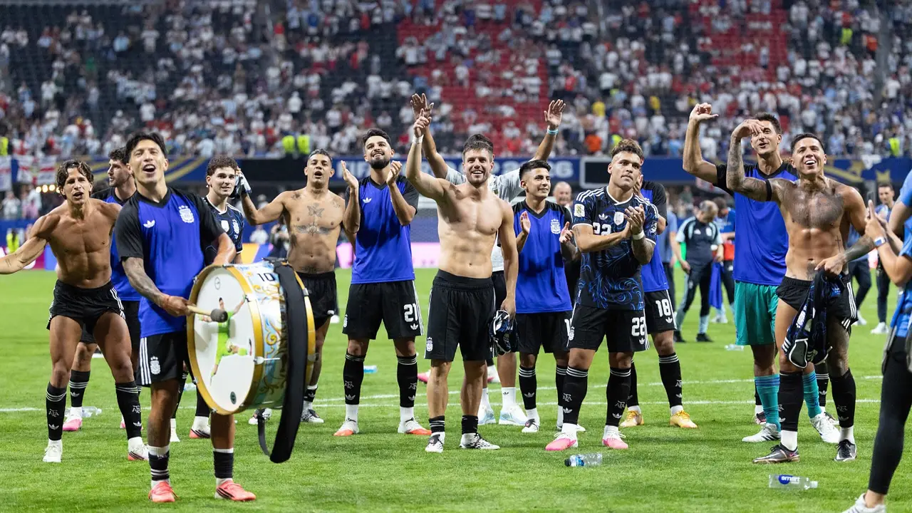 Argentina es finalista del Mundial, un equipo que saca lo mejor en las difíciles