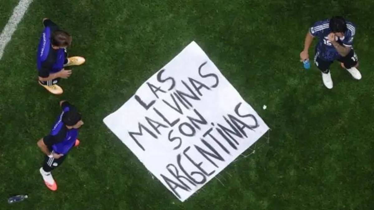 Un excombatiente reaccionó al trapo de la Selección: "El grupo estuvo a la altura"