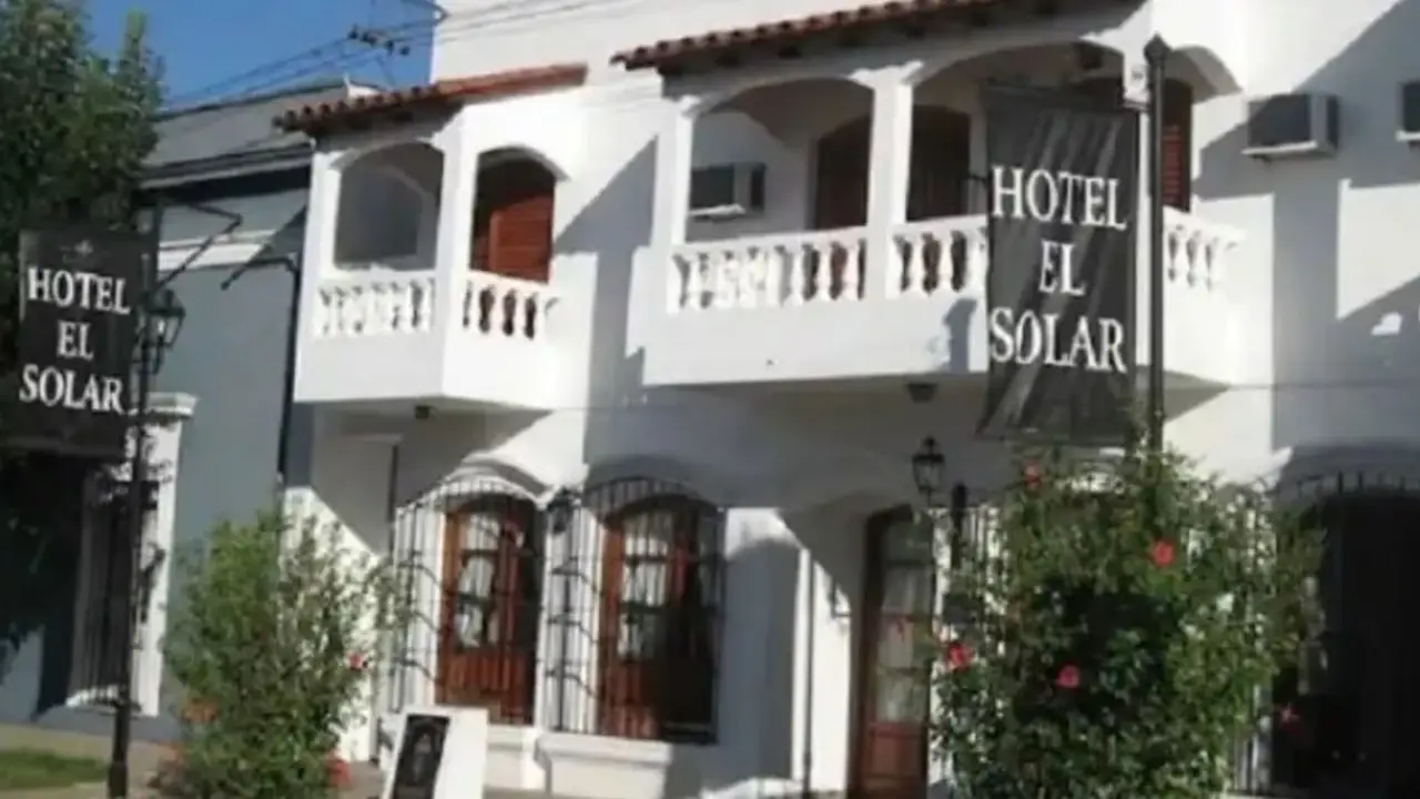 Crisis económica de Milei: luego de tres décadas, cerró un histórico hotel en Corrientes