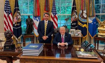 Trump impone aranceles del 25% a Brasil y se juega todo por Flavio Bolsonaro | Brasil 