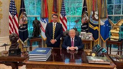 Trump impone aranceles del 25% a Brasil y se juega todo por Flavio Bolsonaro Trump impone aranceles del 25% a Brasil y se juega todo por Flavio Bolsonaro